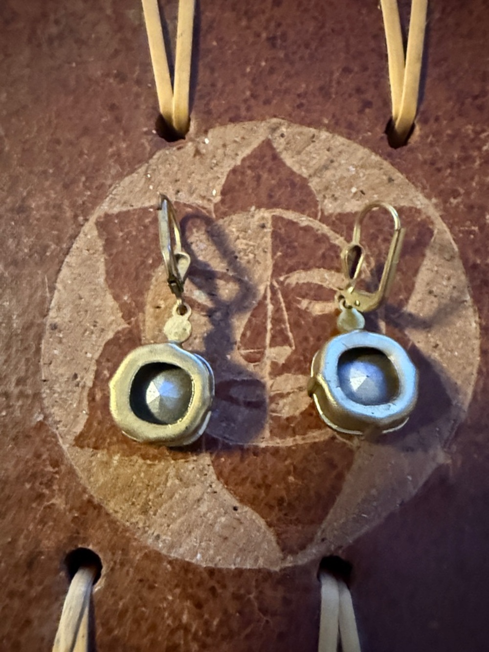 Gold-Tone Clear Crystal Drop Earrings - Elegant Women Jewelry - Picture 3 of 3